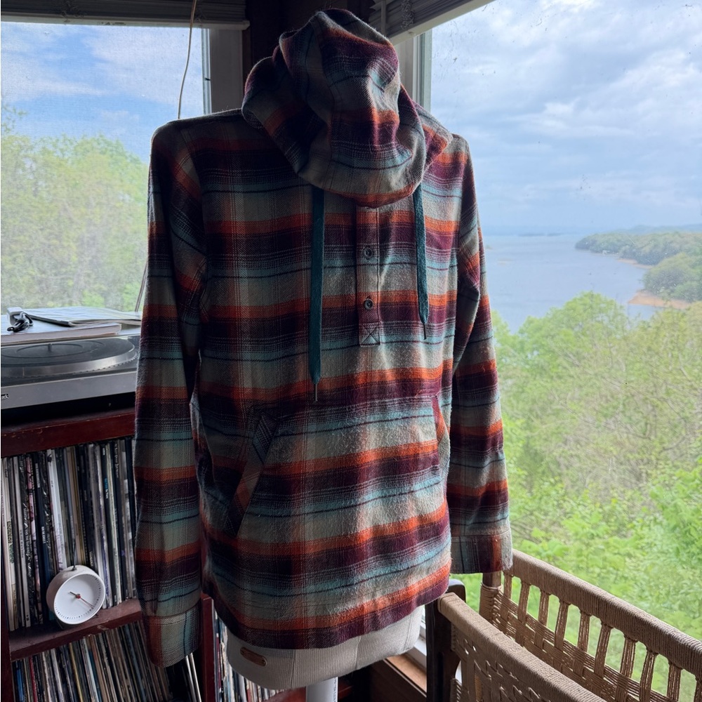 Marmot Plaid Flannel Shirt Hoodie in Teal, Rust, and Cream